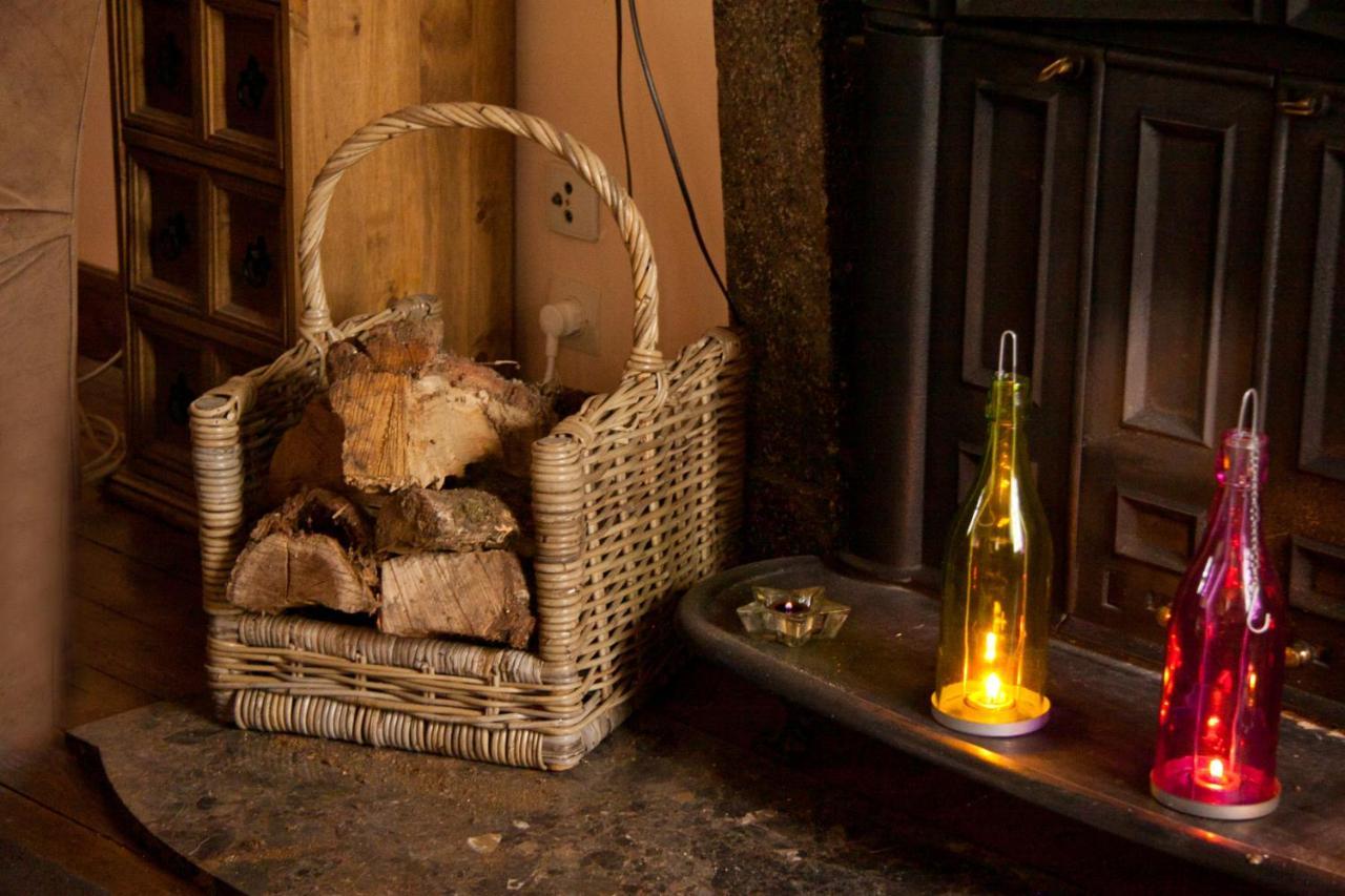 Bed and Breakfast Le Figuier La Foret-Auvray Екстер'єр фото
